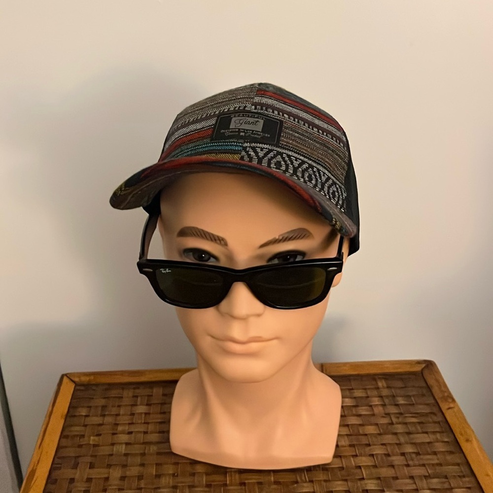 Men’s Aztec trucker hat💙